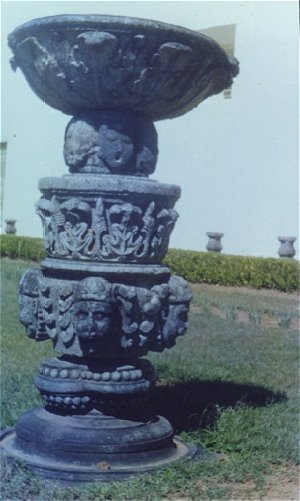 Temple pillar