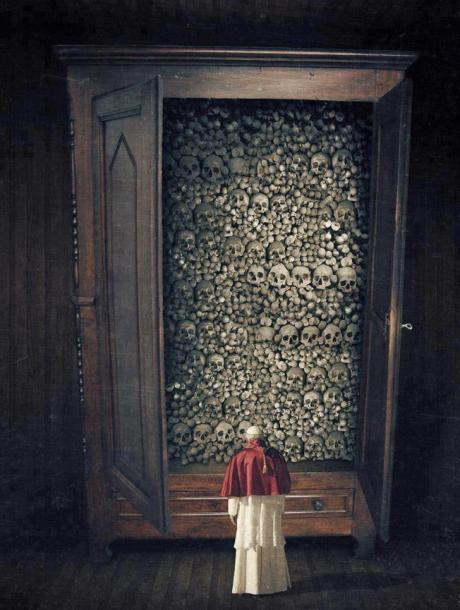 Pope & Skulls