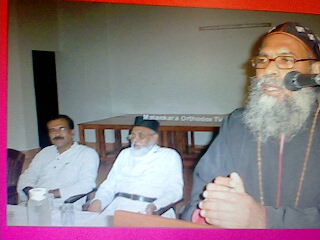 Dr. P.J. Cherian (left) makes Pattanam the landing spot of St. Thomas.